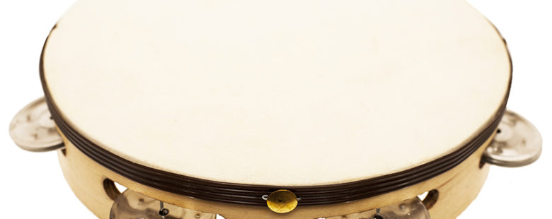 PANDERO DE PINO SENCILLO CON PARCHE 10"