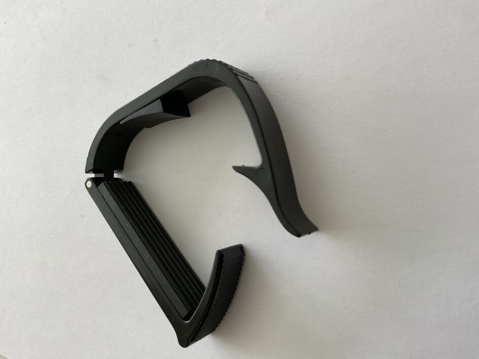 CAPO DE PLÁSTICO PARA INSTRUMENTOS DE CUERDA